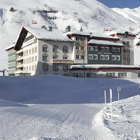 Edelweiss Hotel