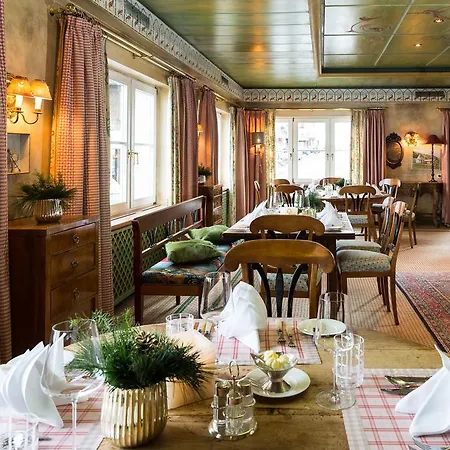 Edelweiss Hotel Zürs