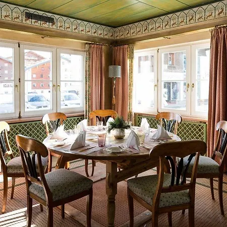 Hotel Edelweiss Zürs