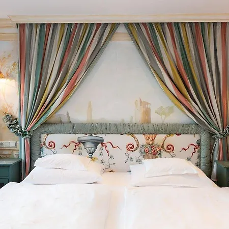 Edelweiss 4* Zürs