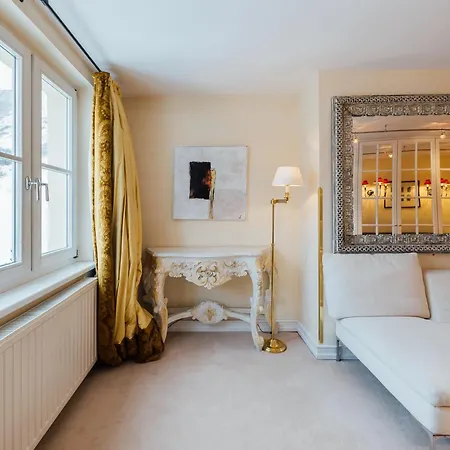 Hotel Edelweiss 4*